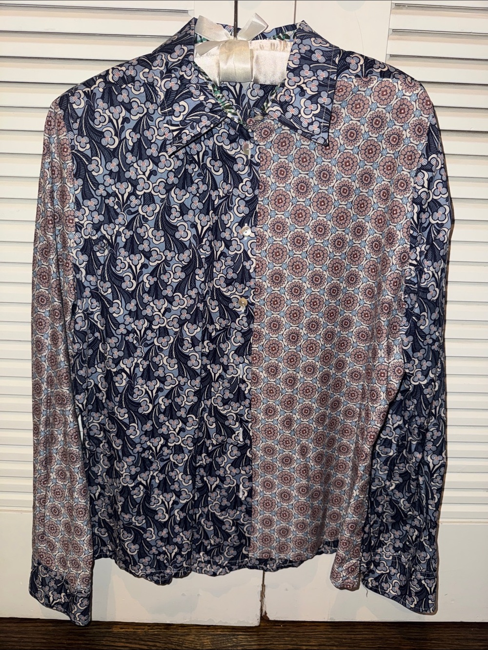 Women’s Italian Brand Miki Thumb Patterned Long-Sleeve Shirt